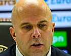 Foto: De 11 van NEC en Feyenoord: Walemark op bank