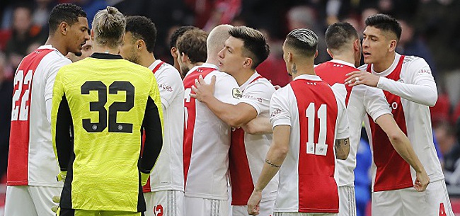 Foto: 'Ajax-speler loopt ernstige knieblessure op'