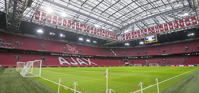 Foto: Ajax en PSV trappen topper kwartier later af