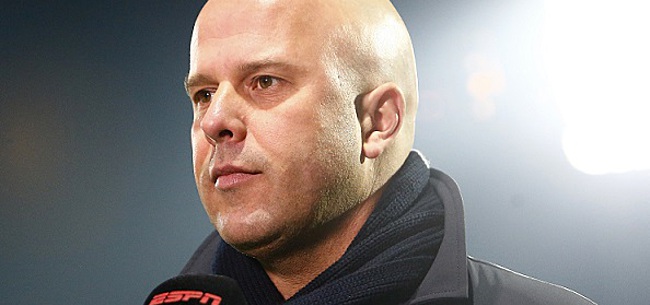 Foto: 'Arne Slot niet blij met sceptische Feyenoord-selectie'