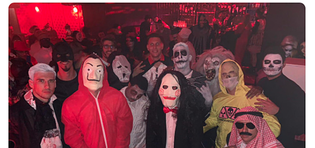 Foto: Bayern München zwaar onder vuur om Halloween-foto: 'Racisten!'