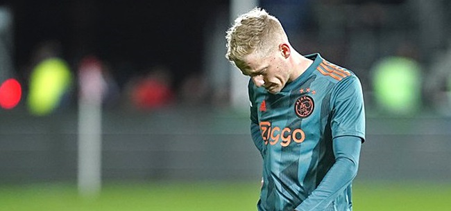 Foto: 'Van de Beek bezorgt Ajax gigantische domper'