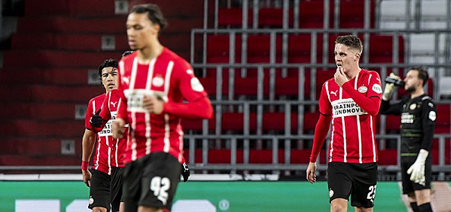 Foto: PSV-fans zeggen vertrouwen op: 