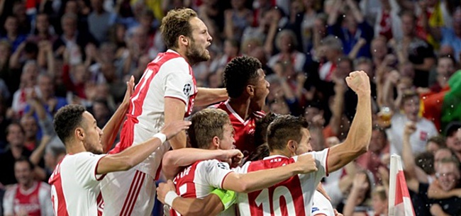 Foto: Fans hebben er genoeg van: 'Ajax moet samenwerking per direct stopzetten'