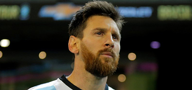 Foto: Sampaoli over Messi: 