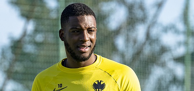 Foto: 'Bazoer tégen Feyenoord: transfer van de baan'